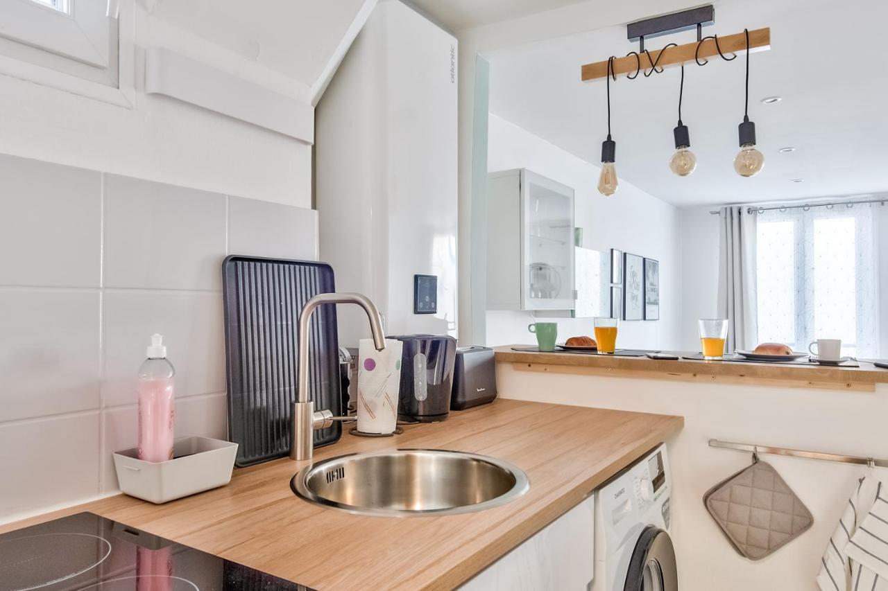 Studio Cosy En Plein Coeur Historique De Pontoise Apartment ภายนอก รูปภาพ